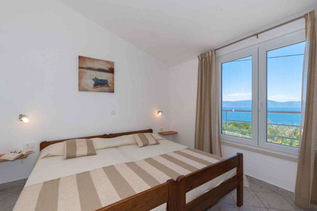 Apartments In Ravni/Istrien 30383 Екстериор снимка